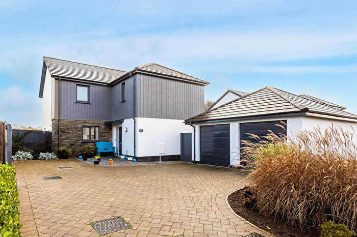 4 Bedroom Detached House For Sale In Stanley Court, Parkham, EX39