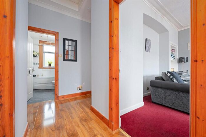 2 Bedroom Semi-Detached Bungalow For Sale In Arthur Street, Dunfermline, KY12