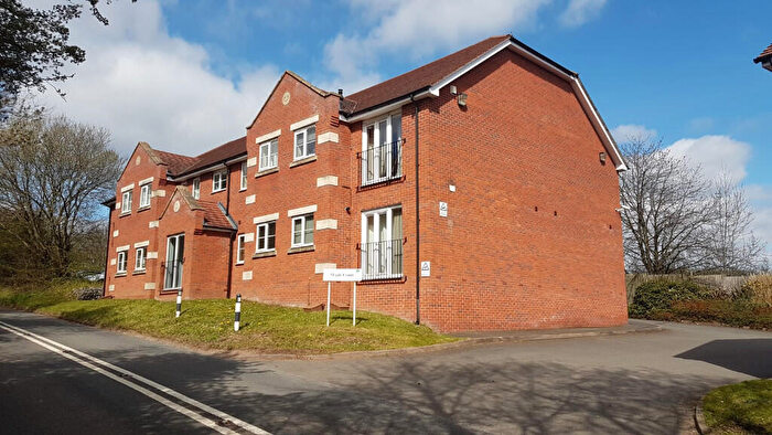 2 Bedroom Apartment To Rent In Alcester Road, Bromsgrove, Worcestershire, B60