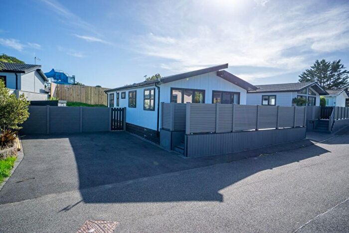 3 Bedroom Park Home For Sale In Abersoch, Pwllheli, LL53