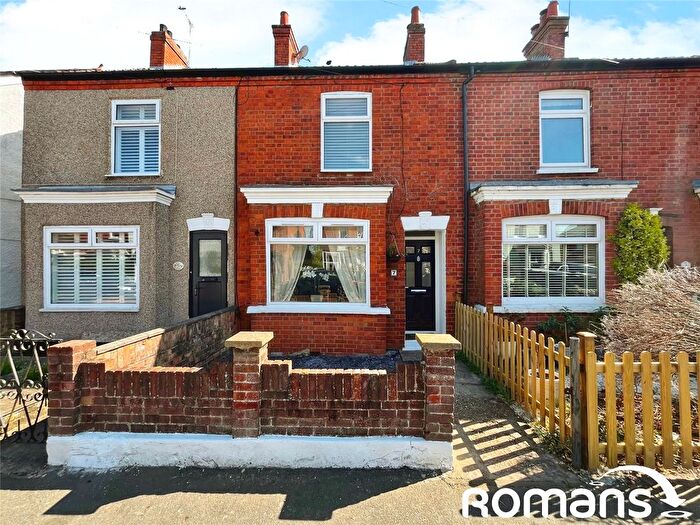 3 Bedroom Terraced House For Sale In Murrin Road, Maidenhead, Berkshire, SL6