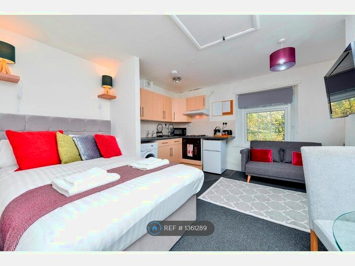 Studio To Rent In Scotgate, Stamford, PE9