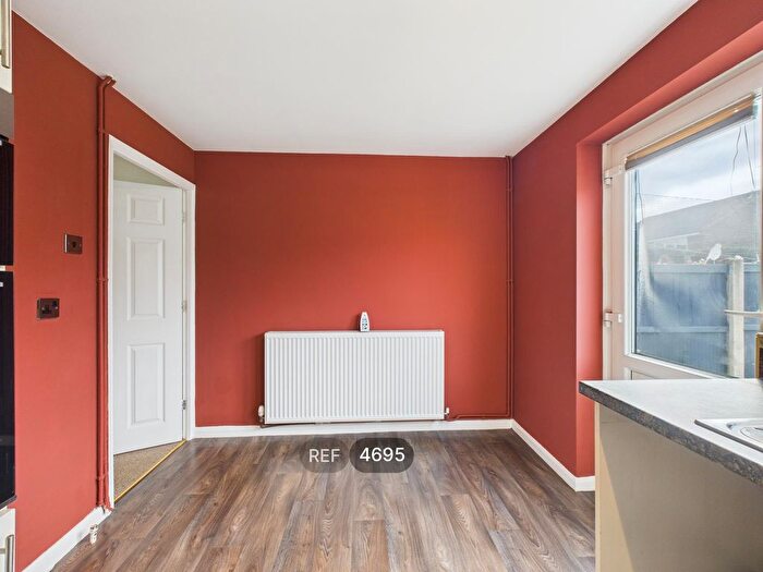 2 Bedroom End Of Terrace House To Rent In , Calderdale Drive, Nottingham, NG10