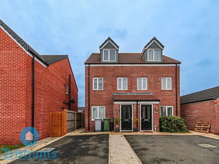 3 Bedroom Semi-Detached House To Rent In Bluebell Wood Lane, Clipstone Village, Mansfield, NG21
