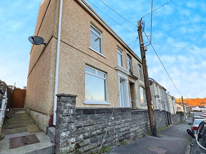3 Bedroom Semi-Detached House For Sale In Bryngwili Road, Hendy, Pontarddulais, Swansea, Carmarthenshire, SA4