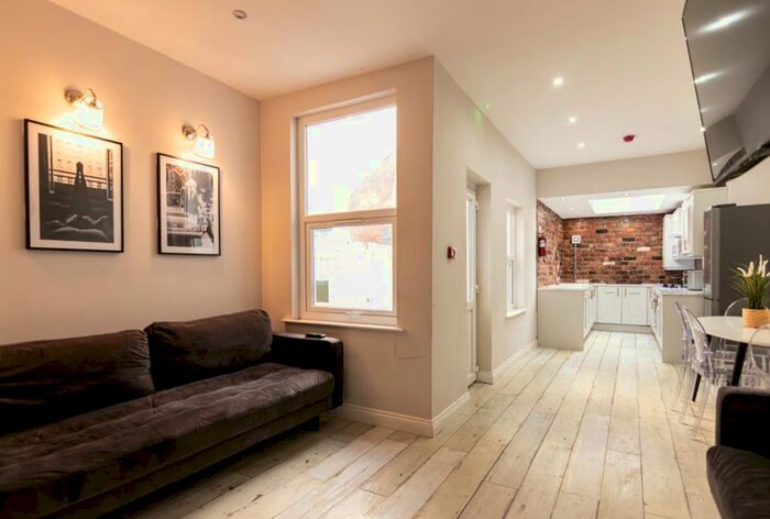 1 Bedroom Flat To Rent In Manton Road, Liverpool, L6