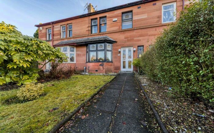 3 Bedroom Semi-Detached House To Rent In Auldhouse Road, Glasgow, G43