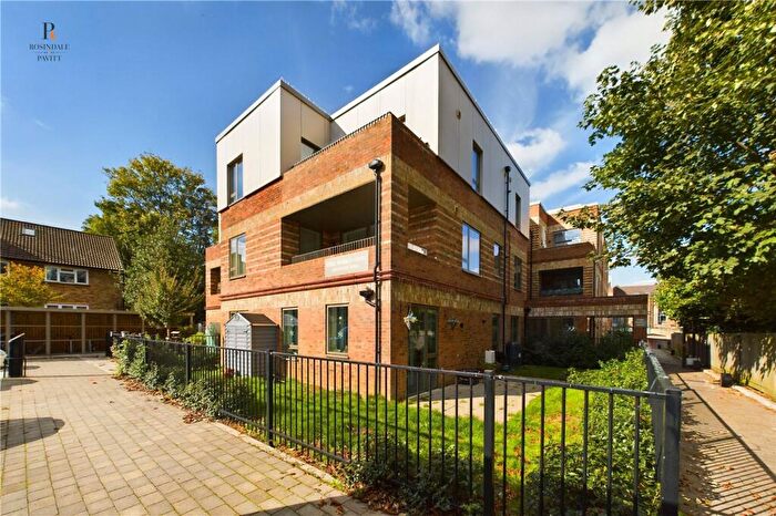 1 Bedroom Flat For Sale In Back Stage Walk, Steel Wheels House, SM6