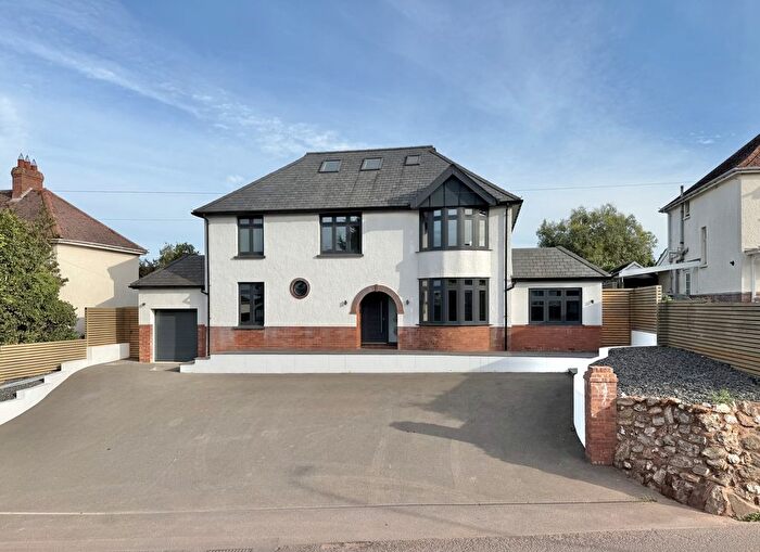 4 Bedroom Detached House For Sale In Shillingford Road, Alphington, EX2