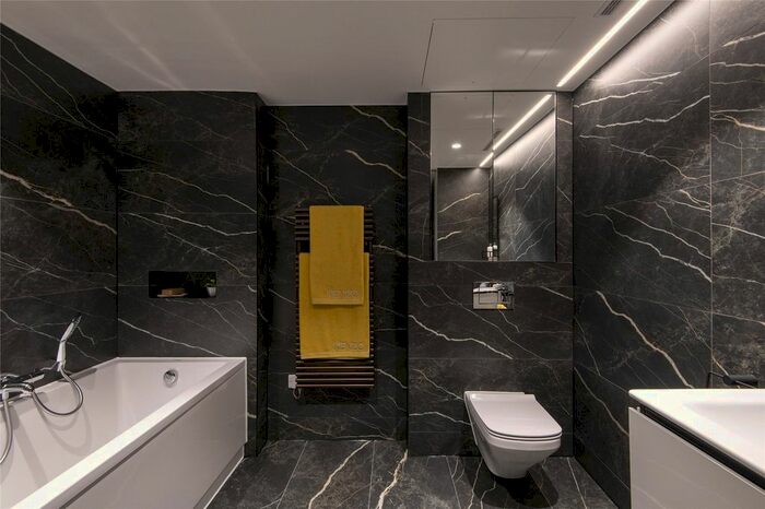 2 Bedroom Flat For Sale In Essoldo House, Old Church Street, Chelsea, SW3