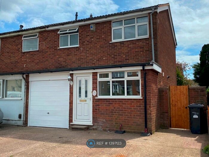 3 Bedroom End Of Terrace House To Rent In Chase Road, Burntwood, WS7