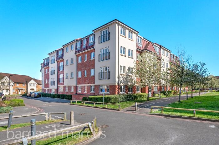 1 Bedroom Flat For Sale In Schoolgate Drive, Morden, SM4