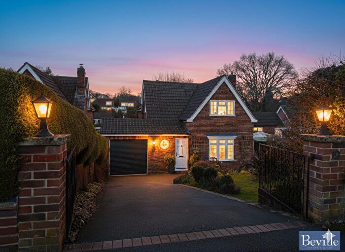 4 Bedroom Detached House For Sale In Old Copse Gardens, Sonning Common, RG4