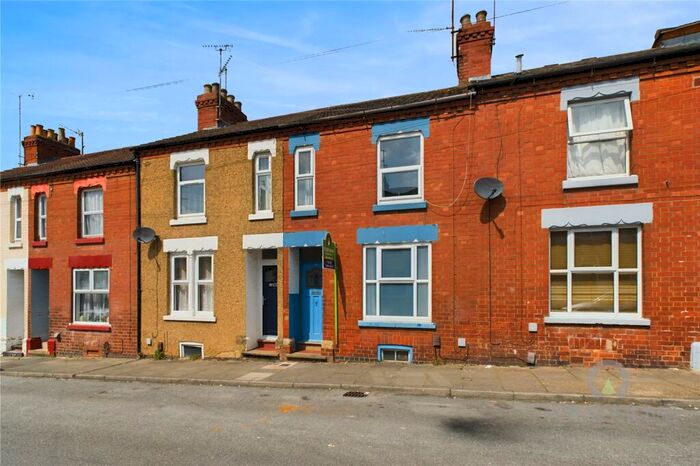 2 Bedroom Terraced House To Rent In Cambridge Street, Northampton, NN2