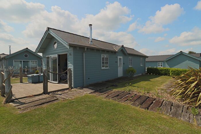2 Bedroom Lodge For Sale In Turtle Close, The Bay, Filey, YO14