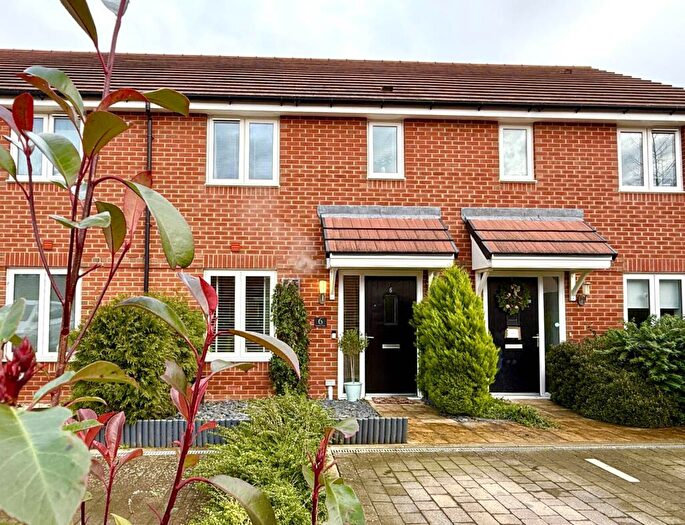 2 Bedroom Terraced House For Sale In Sundew Close, OX11