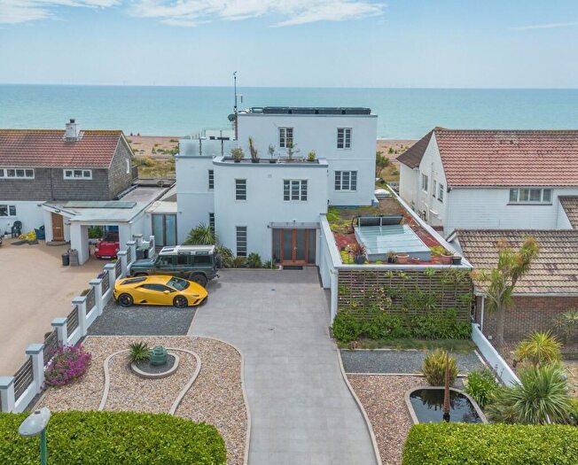 5 Bedroom Detached House For Sale In Old Fort Road, Shoreham-by-Sea, West Sussex, BN43