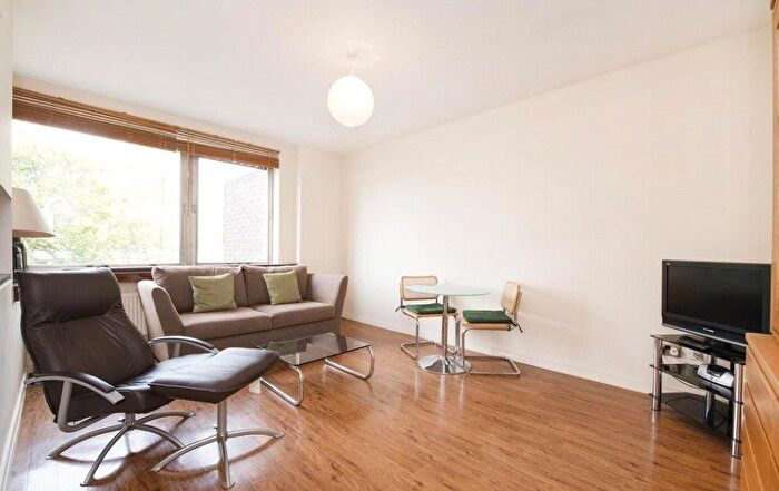 1 Bedroom Flat To Rent In Coniston Court, Kendal Street, London, W2