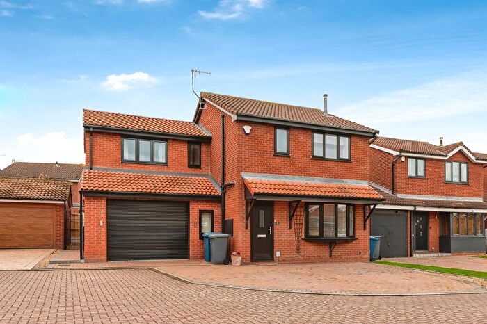 4 Bedroom Detached House For Sale In Heather Croft, West Bridgford, Nottingham, NG2