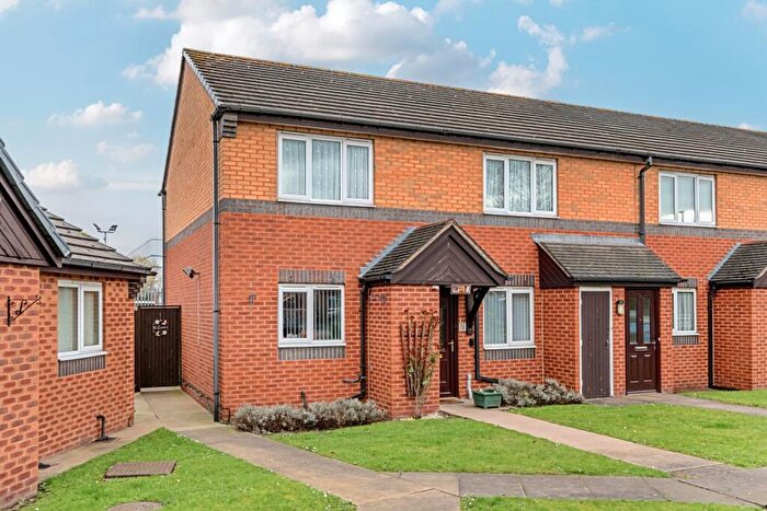2 Bedroom Retirement Property For Sale In Kimble Grove, Pype Hayes. Birmingham, B24