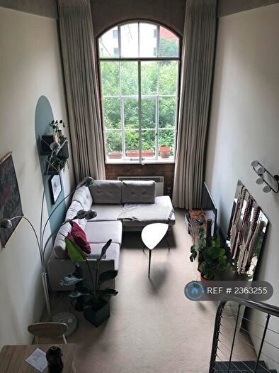 1 Bedroom Flat To Rent In Manhattan Building, London, E3