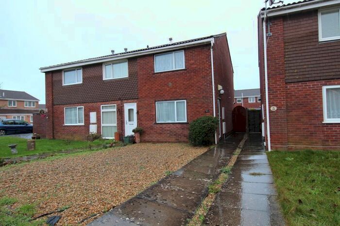 2 Bedroom Semi-Detached House To Rent In Fosseway, Clevedon BS21