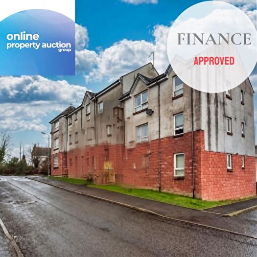 2 Bedroom Flat For Sale In C Innes Park Road, Skelmorlie, Ayrshire, PA17