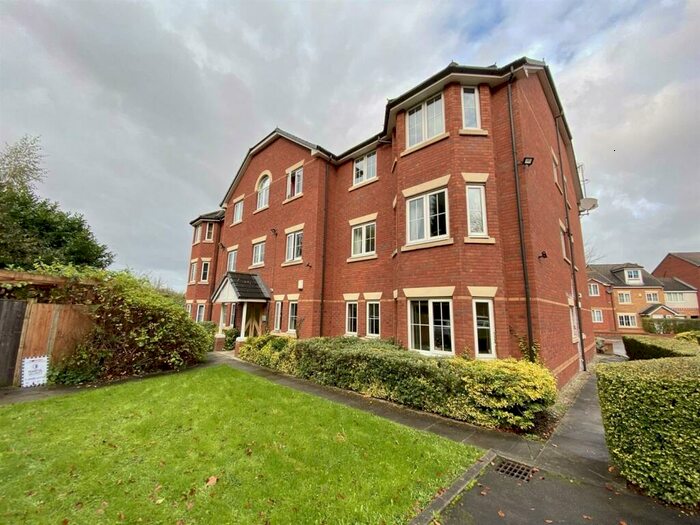 2 Bedroom Flat To Rent In Chelsfield Grove, Chorlton, M21