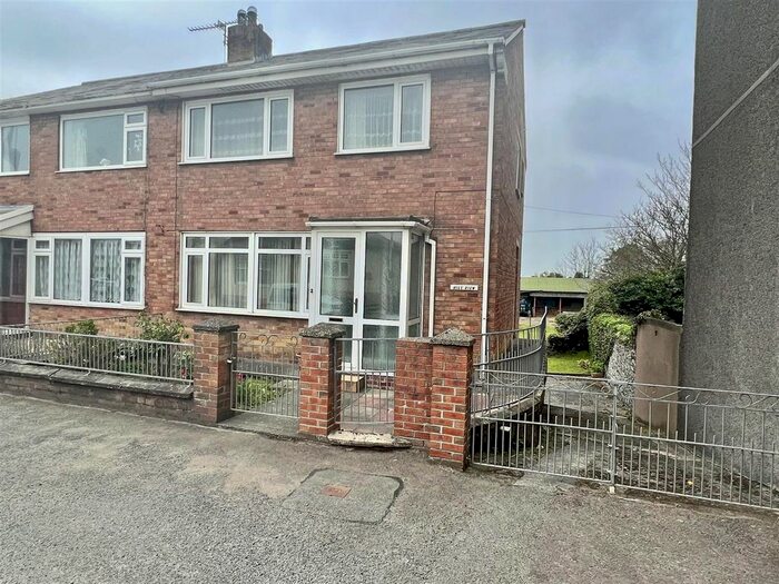 3 Bedroom Semi-Detached House For Sale In Penybont Road, Llanbadarn Fawr, Aberystwyth, SY23