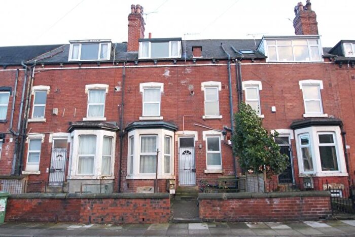 3 Bedroom Terraced House To Rent In Royal Park Avenue, Hyde Park, Leeds, LS6