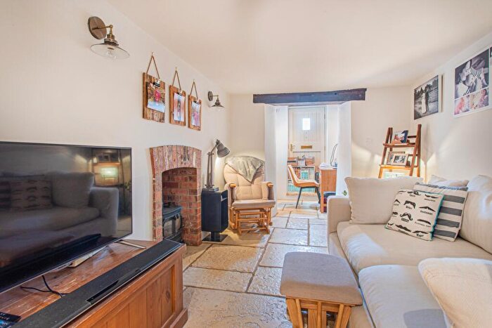 4 Bedroom Cottage For Sale In The Street, Crudwell, Malmesbury, Wiltshire, SN16