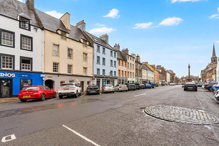 3 Bedroom Flat For Sale In High Street, Haddington, East Lothian, EH41
