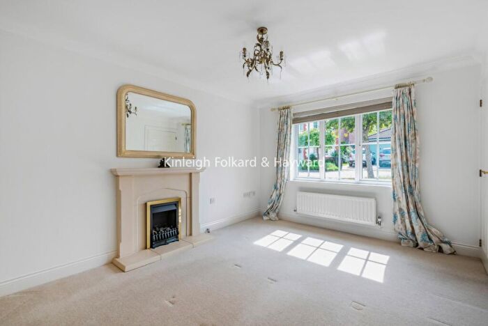 3 Bedroom House To Rent In Newlyn Close, Orpington, Kent, BR6