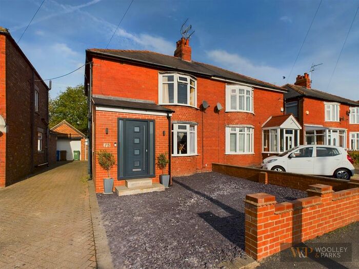 3 Bedroom Semi-Detached House For Sale In York Road, Driffield, YO25