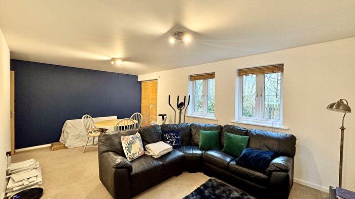 2 Bedroom Apartment For Sale In Muirfield Close, Lincoln, LN6