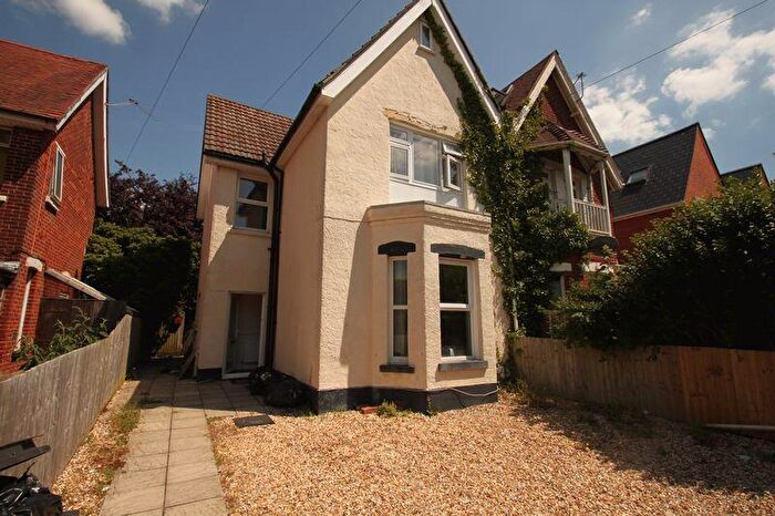 6 Bedroom Semi Detached House To Rent In Boscombe, Bournemouth, BH1