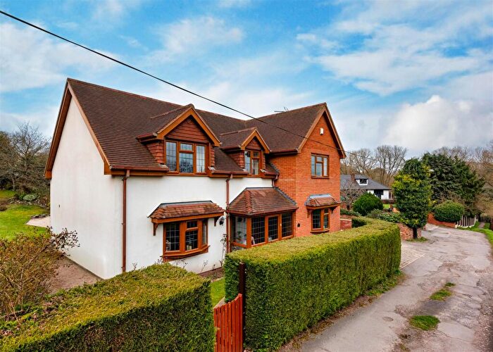 4 Bedroom Detached House To Rent In Chapel Lane, Smestow, DY3