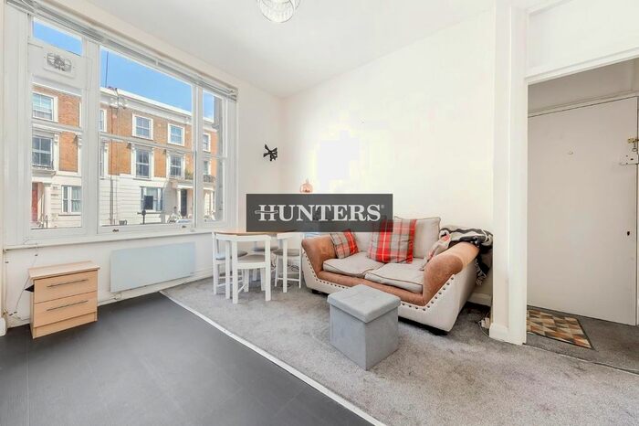 2 Bedroom Flat To Rent In Goldney Road, London, W9