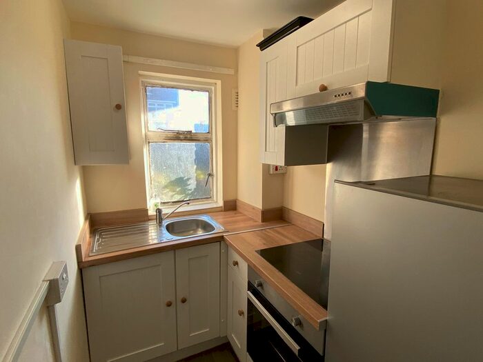 1 Bedroom Property To Rent In Lumsden Mansions, Shirley Road, Southampton, SO15