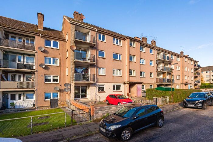 2 Bedroom Flat For Sale In / Ardshiel Avenue, Edinburgh, EH4
