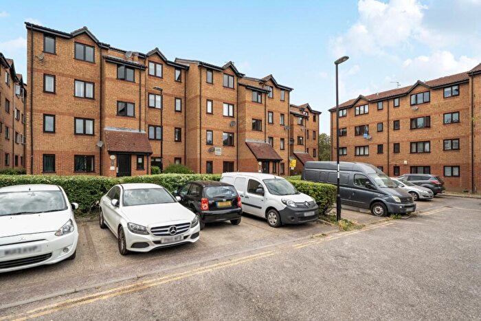 1 Bedroom Apartment For Sale In Baildon Street, SE8