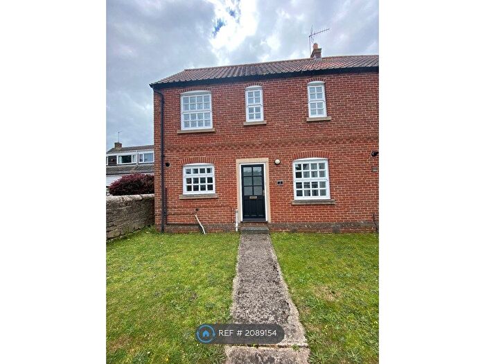 2 Bedroom Semi-Detached House To Rent In Whitehouse Mews, Blyth, Worksop, S81