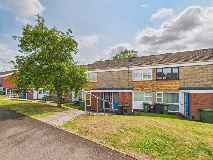 1 Bedroom Flat To Rent In Aintree Close, Kidderminster, DY11