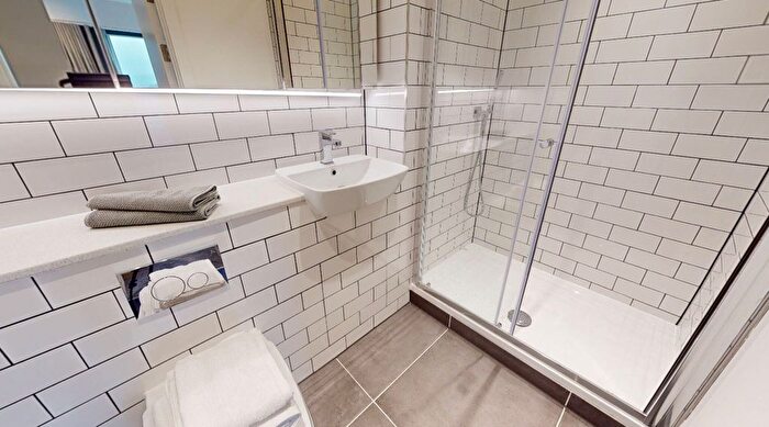 2 Bedroom Flat To Rent In Bloomery Place, Sheffield, S1