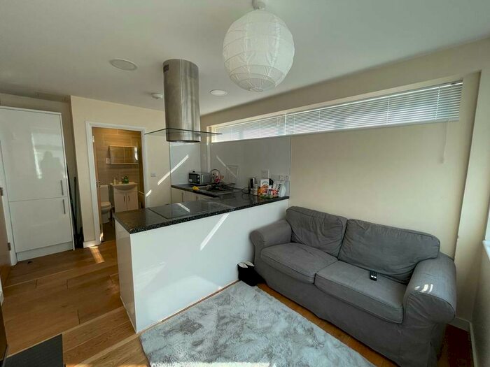 1 Bedroom Apartment To Rent In Hale Way, Frimley, Camberley, Surrey, GU16