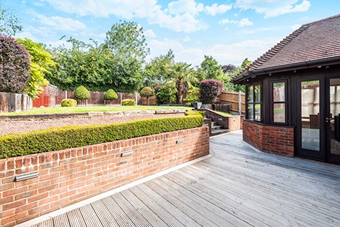 4 Bedroom Detached House To Rent In Rowbourne Place, Potters Bar, EN6