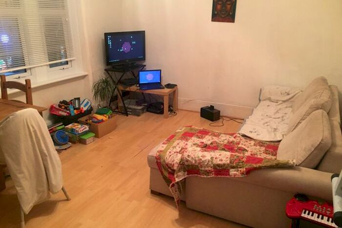 1 Bedroom Maisonette To Rent In Longbridge Road, Barking, London IG11