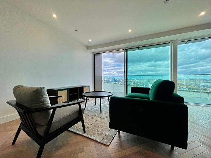 2 Bedroom Flat To Rent In Clements Apartments, Brigadier Walk, Woolwich, London, SE18