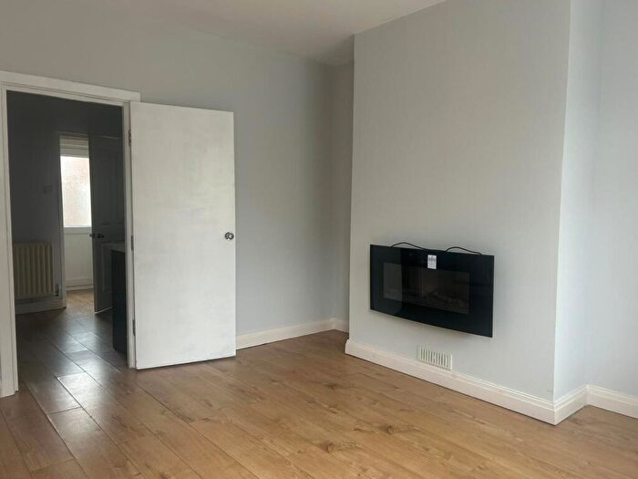 2 Bedroom Terraced House For Sale In Powell Street, Harrogate, HG1