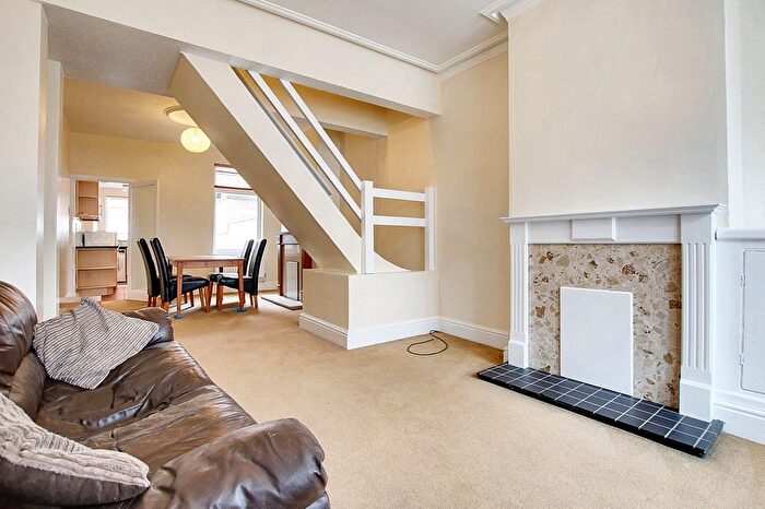 2 Bedroom Terraced House To Rent In St. Leonards Road, Leicester, LE2